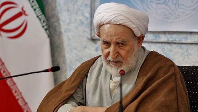 آیت الله یزدی: مدیرکل ارشاد قم هرچه زودتر باید استعفا دهد و از اینجا برود!